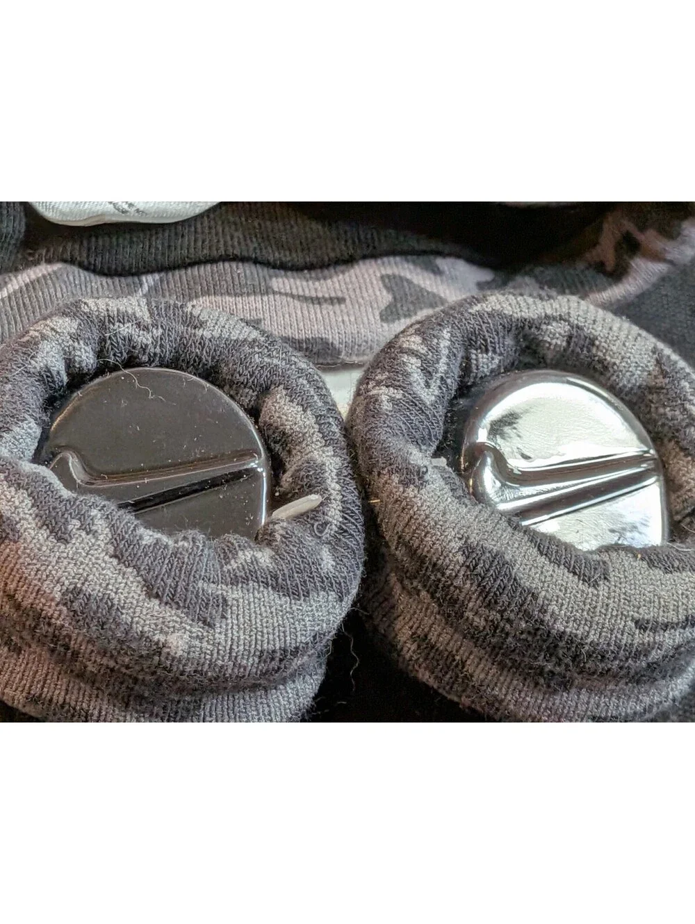 Nike Baby 2 Piece Set 0-6 Months Hat and Booties Camo Gray Black
